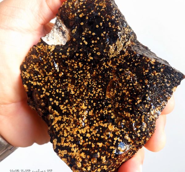 سنگ راف آبسیدین مشکی شکوفه به وزن 550 گرم - Image 3